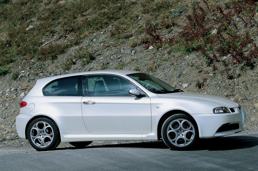  Alfa Romeo 147 GTA 2002 года  (фото 29 из 70)